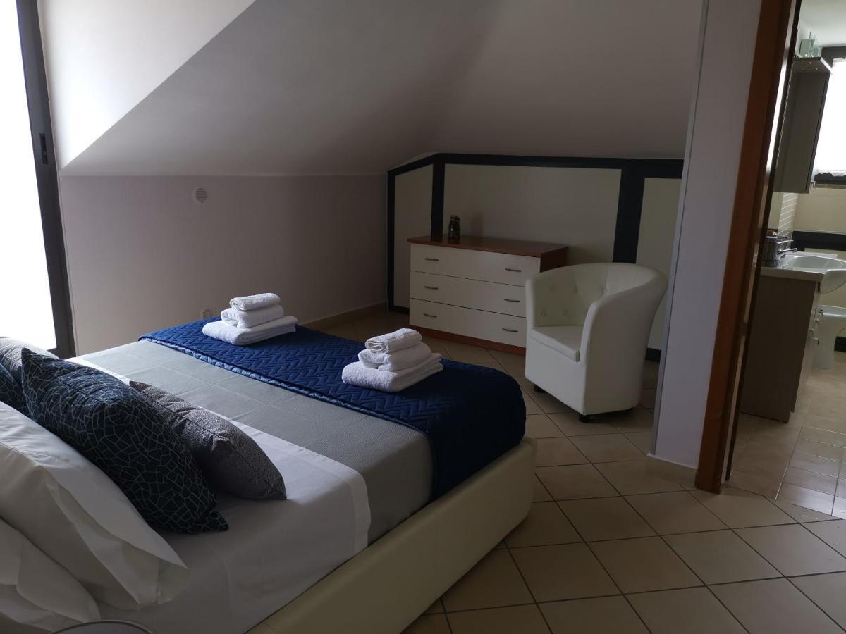 B&B Louise Santa Maria Capua Vetere Extérieur photo