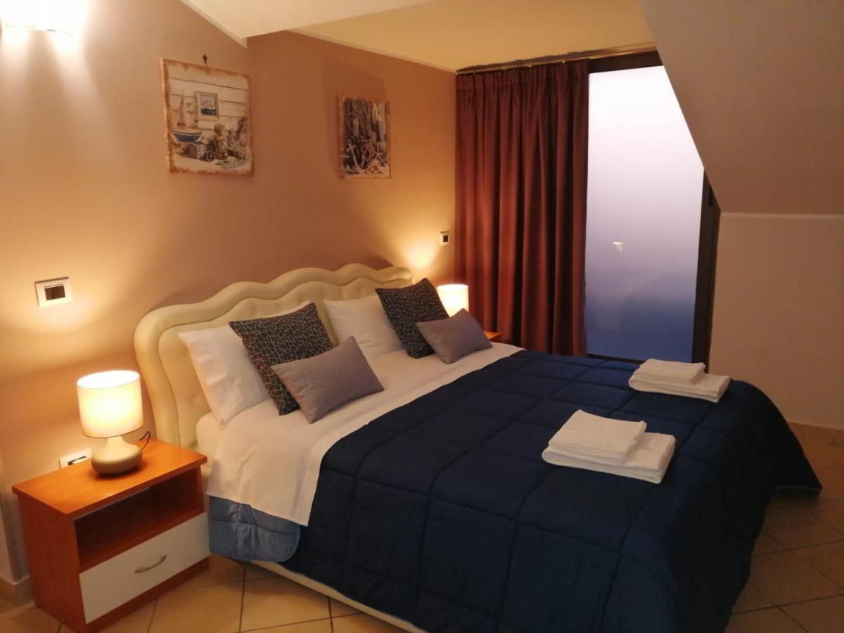 B&B Louise Santa Maria Capua Vetere Extérieur photo